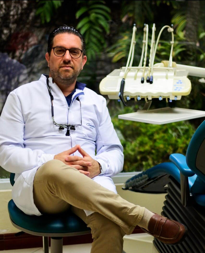 Ilan Grunhaus Periodontics Costa Rica